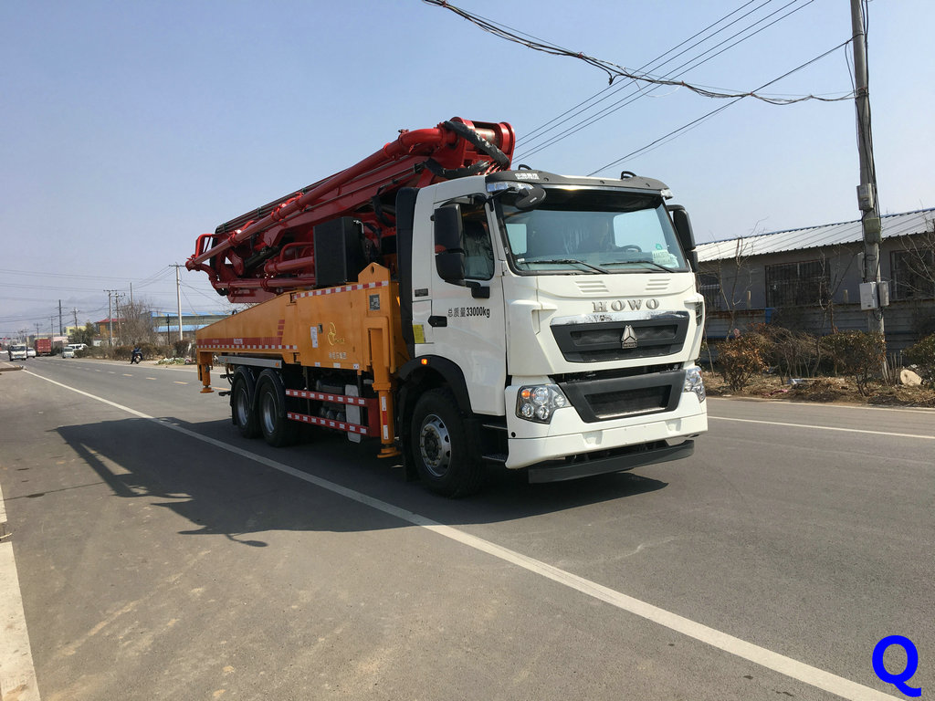 天泵，小型混凝土泵車，混凝土泵車，小型泵車