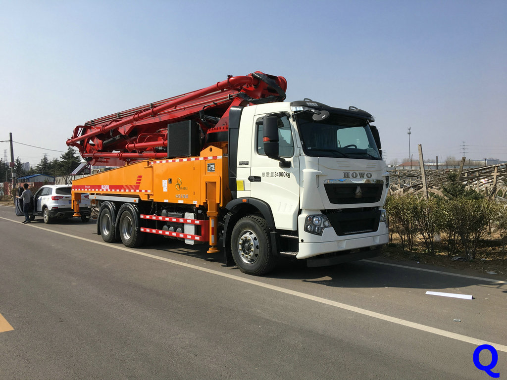 小型混凝土泵車 天泵 小型泵車 混凝土泵