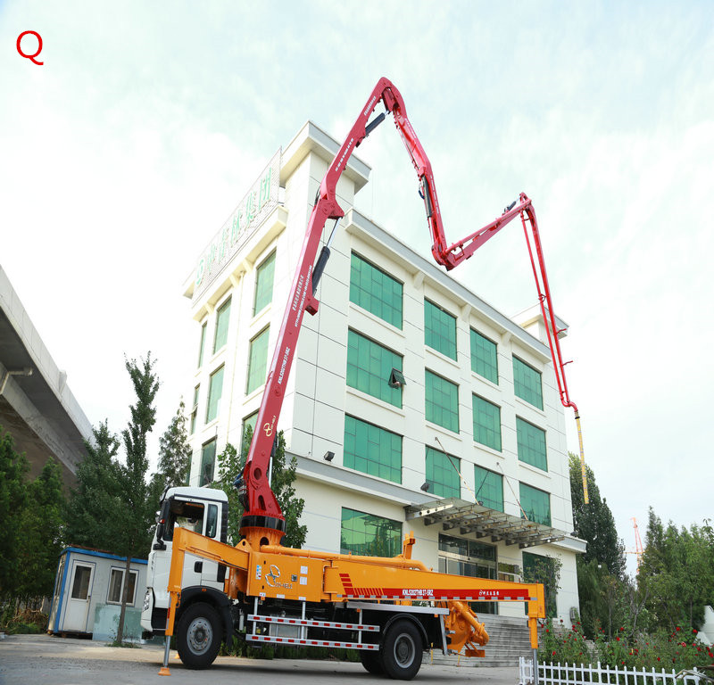 天泵，小型泵車，混凝土泵車、小型混凝土泵車