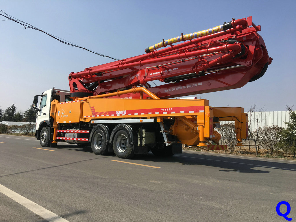 小型混凝土泵車，混凝土泵車、科尼樂、小型泵車、天泵