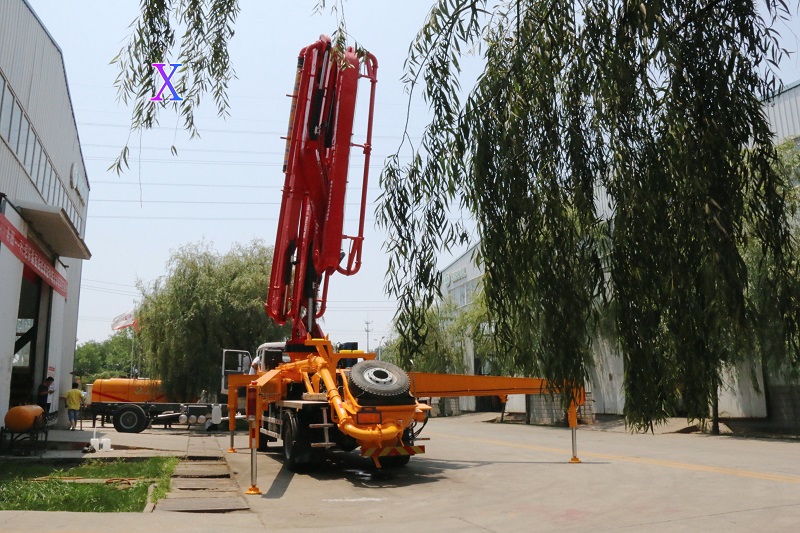 小型泵車(chē)